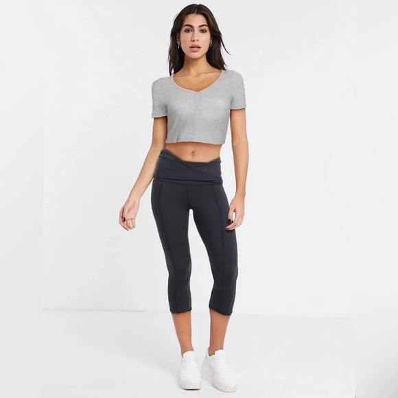 Free People Movement Heathered Green Gathered Crossover Hang Ten Legging Medium - Picture 1 of 8